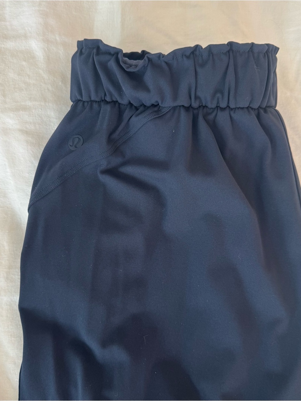 Lululemon Stretch Luxtreme High-Rise Pant Full Length True Navy Size 4 - Picture 3 of 10